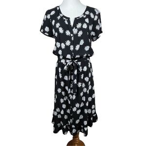 J. Jill Black & White Floral Ruffled Hem Dress Size Medium